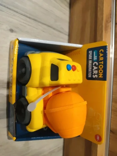 Auto betoniarka z dźwiękiem i świecie
