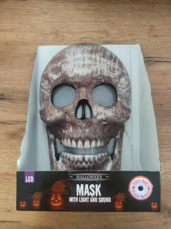 Maska na halloween